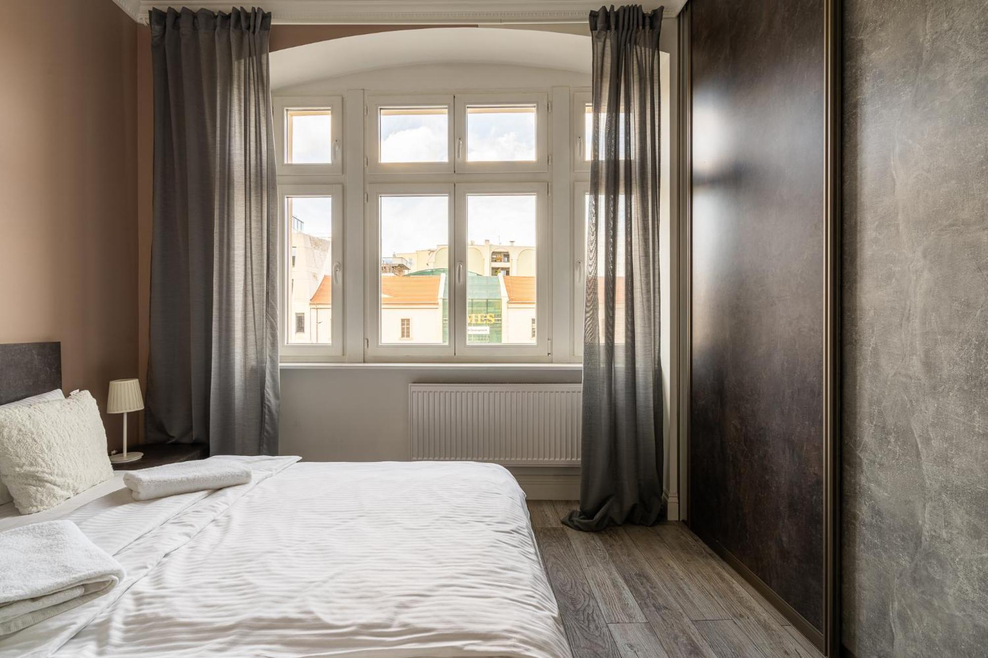 Rentplanet - Stare Apartament